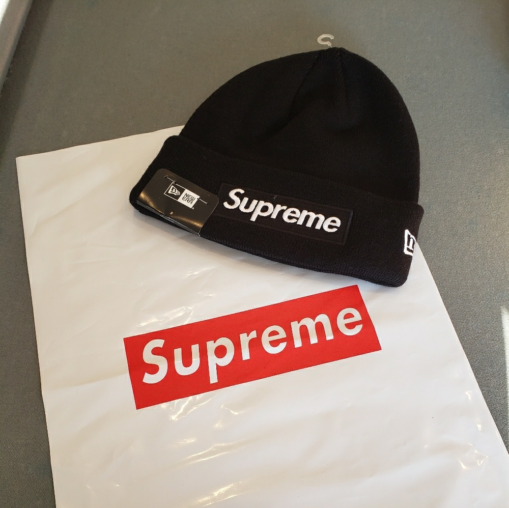 Brand New Black Supreme Beanie